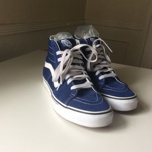 Blue Suede Vans sk8 Hi-Tops Sneakers